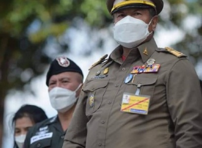 <strong>อ่านเพิ่มเติมเกี่ยวกับ</strong><br>นายพลากร สุวรรณรัฐ องคมนตรี มอบถุงพระราชทานให้แก่ราษฎร และเจ้าหน้าที่ผู้ปฏิบัติงานโครงการอันเนื่องมาจากพระราชดำริในพื้นที่ภาคเหนือ จังหวัดเเม่ฮ่องสอน เเละเชียงใหม่ นายพลากร สุวรรณรัฐ องคมนตรี มอบถุงพระราชทานให้แก่ราษฎร และเจ้าหน้าที่ผู้ปฏิบัติงานโครงการอันเนื่องมาจากพระราชดำริในพื้นที่ภาคเหนือ จังหวัดเเม่ฮ่องสอน เเละเชียงใหม่