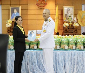 พลเรือเอก พงษ์เทพ หนูเทพ องคมนตรี ประธานกรรมการบริหาร ... พารามิเตอร์รูปภาพ 3