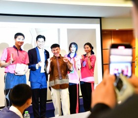 นักเรียนและครูจากโรงเรียนราชประชานุเคราะห์ &quot;The RPK ... พารามิเตอร์รูปภาพ 41