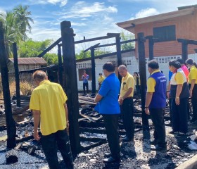 นายชัยพจน์ จรูญพงศ์ ผู้ว่าราชการจังหวัดเลย ... พารามิเตอร์รูปภาพ 8