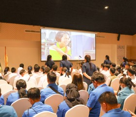 พลเรือเอก พงษ์เทพ หนูเทพ องคมนตรี ... พารามิเตอร์รูปภาพ 3