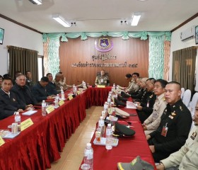 นายพลากร สุวรรณรัฐ องคมนตรี นายกมูลนิธิราชประชานุเคราะห์ฯ ... พารามิเตอร์รูปภาพ 10