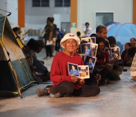 นายจำเริญ แหวนเพ็ชร รองผู้ว่าราชการจังหวัดสุรินทร์ ... พารามิเตอร์รูปภาพ 2