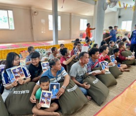 นายวิลาศ รุจิวัฒนพงศ์ รองประธานฝ่ายบรรเทาทุกข์ ... พารามิเตอร์รูปภาพ 16