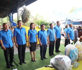 นายชัชวาลย์ เบญจสิริวงศ์ ผู้ว่าราชการจังหวัดร้อยเอ็ด ... พารามิเตอร์รูปภาพ 1