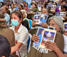 นายประภาส ศรีจันทร์เวียง รองผู้ว่าราชการจังหวัดสุรินทร์ ... พารามิเตอร์รูปภาพ 35