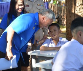 พลเรือเอก พงษ์เทพ หนูเทพ องคมนตรี ... พารามิเตอร์รูปภาพ 4