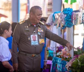 พลเรือเอก พงษ์เทพ หนูเทพ องคมนตรี ... พารามิเตอร์รูปภาพ 5