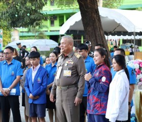 พลเรือเอก พงษ์เทพ หนูเทพ องคมนตรี ... พารามิเตอร์รูปภาพ 7