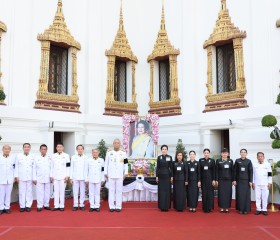 พลเรือเอก พงษ์เทพ หนูเทพ องคมนตรี ... พารามิเตอร์รูปภาพ 21