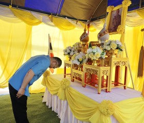 นายสุวรรธณ์ เข็มธนเพ็ชร ผู้ว่าราชการจังหวัดกาฬสินธุ์ ... พารามิเตอร์รูปภาพ 4