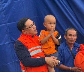 นายปรีชาพล พูลทวี นายอำเภออมก๋อย กรรมการ ... พารามิเตอร์รูปภาพ 3