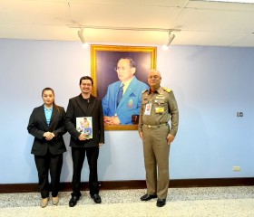 พลเรือเอก พงษ์เทพ หนูเทพ องคมนตรี ประธานกรรมการบริหาร ... พารามิเตอร์รูปภาพ 3