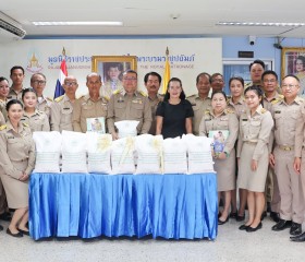 พลเรือเอก พงษ์เทพ หนูเทพ องคมนตรี ... พารามิเตอร์รูปภาพ 4