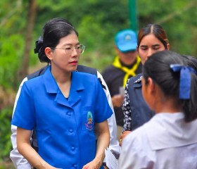 นางสาวศิริวรรณ กอเกษตรทรัพย์ นายอำเภอลานสัก ... พารามิเตอร์รูปภาพ 3