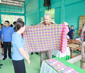 พลเรือเอก พงษ์เทพ หนูเทพ องคมนตรี ... พารามิเตอร์รูปภาพ 4