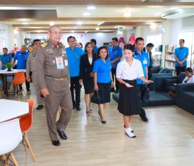 พลเรือเอก พงษ์เทพ หนูเทพ องคมนตรี ... พารามิเตอร์รูปภาพ 16