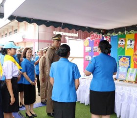 พลเรือเอก พงษ์เทพ หนูเทพ องคมนตรี ... พารามิเตอร์รูปภาพ 18