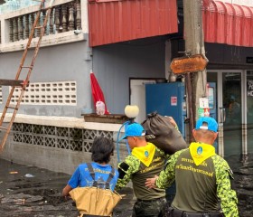 นายพลากร สุวรรณรัฐ องคมนตรี นายกมูลนิธิราชประชานุเคราะห์ฯ ... พารามิเตอร์รูปภาพ 19