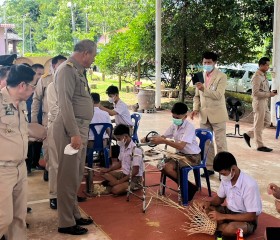 พลเรือเอก พงษ์เทพ หนูเทพ องคมนตรี ประธานกรรมการบริหาร ... พารามิเตอร์รูปภาพ 3